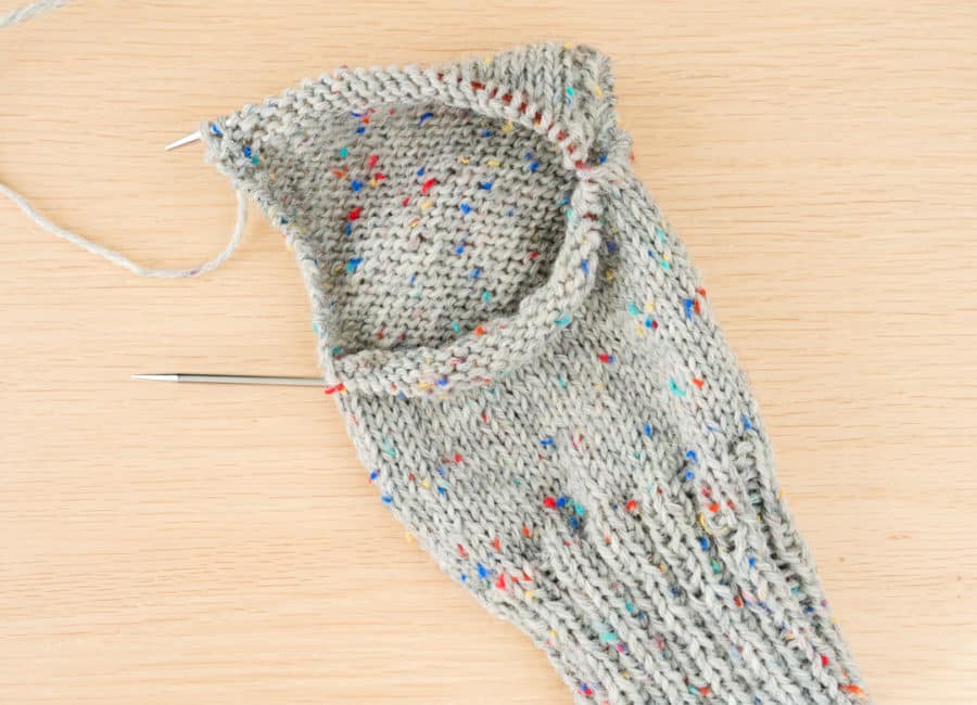 Knit Cap Heel - Heel Wall
