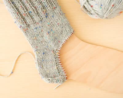 Step 6 Zwickel Socken stricken mit addiSockenwunder.jpg1 Käppchenferse stricken,Sockentabelle Käppchenferse,verstärkte Käppchenferse stricken,anleitung käppchenferse