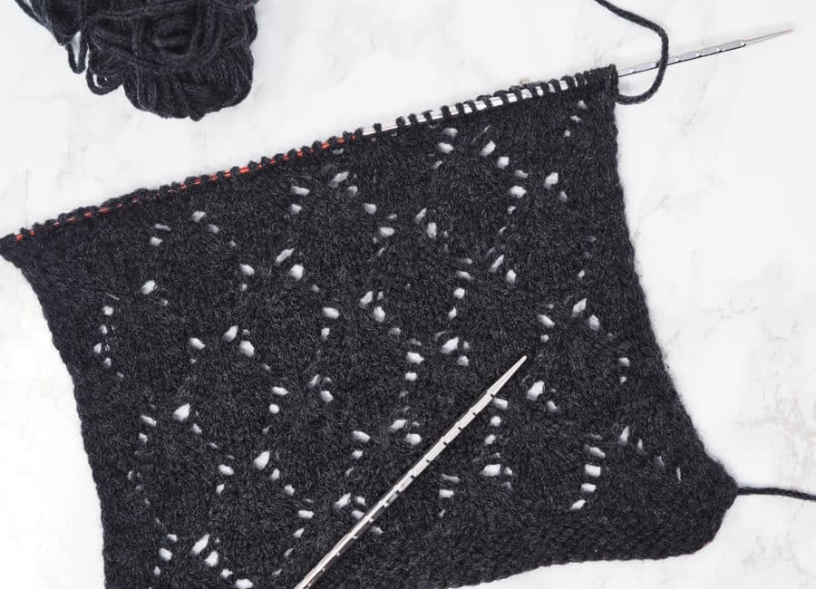 addiNovel Fine Knitting Needle3 Application Blog post addiNovel,knitting needle lace with nubs,ergonomic knitting needle