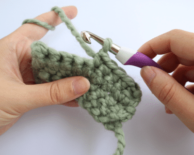 m2 3 Thread Hold 2 1 Learn to Crochet,Crochet Headband for Beginners