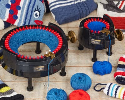  Addi Egg-Cord Knitting Machine, Black Red, One Size : Arts,  Crafts & Sewing