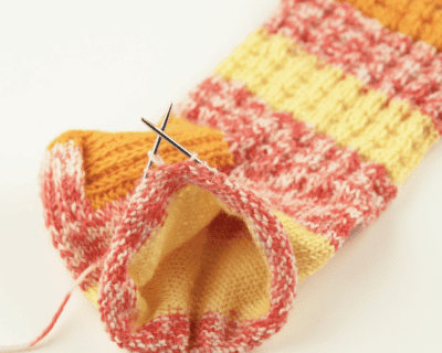 Knitting needles for knitting socks - with the mini circular knitting needle Sockwunder