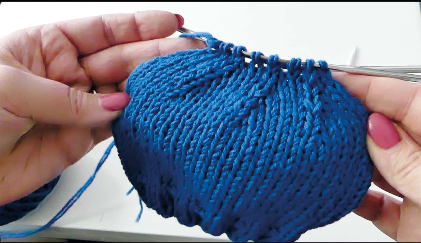 addiCraSyTrioLONG 08 4c beanie hat knitting,beanie knitting tutorial,beanie knitting addiCraSyTrio,trio beanie knitting,beanie knitting for beginners