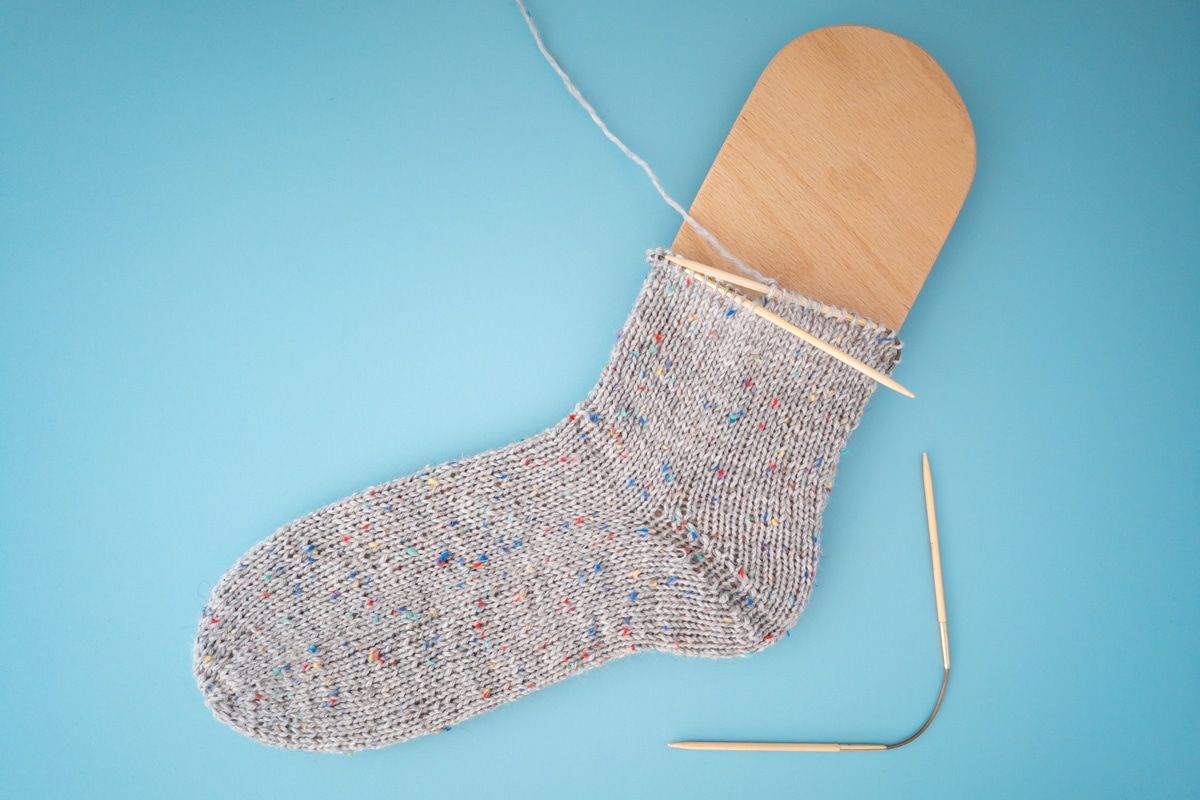 Knitting a Toe-up Sock with addiCraSyTrio Bamboo