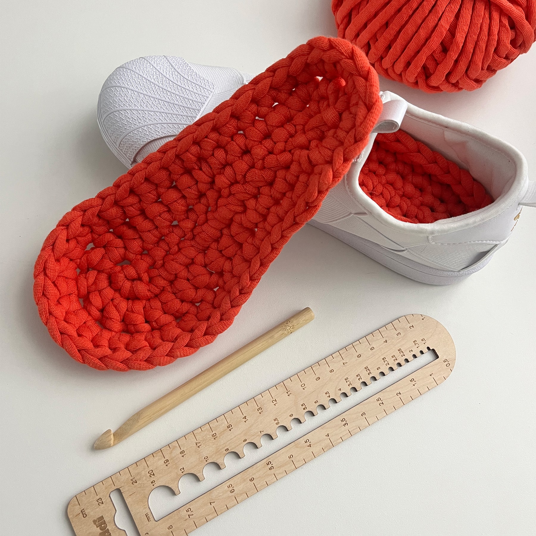 Crochet shoe hot sale soles pattern