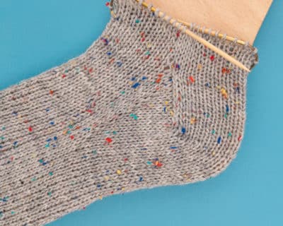 Knitting a Toe-Up Horseshoe Heel/Cap Heel with addiCraSyTrio, Needle Play or addiSock Wonder - free tutorial for beginners