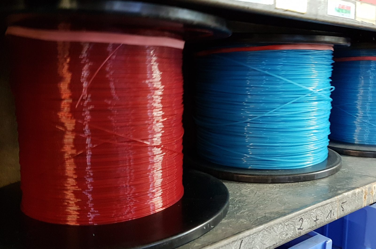 Tipp25 rote Seile Produktion e1677868421394 Produktion einer Stricknadel