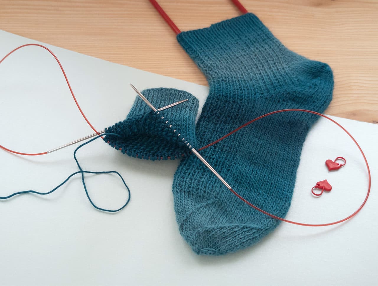 Socken stricken mit der Rundstricknadel Magic-Loop-Methode