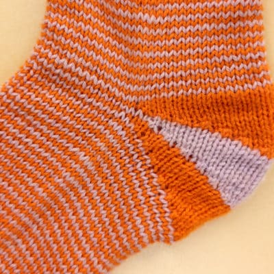 GumGum Socken Deiteilige runde Bumreangferse stricken GumGum Socken mit dem addiCraSyTrio stricken