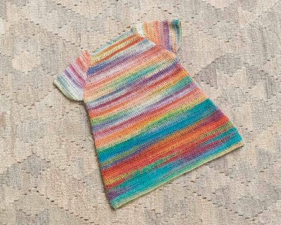 Hakelkleid Lang Mille Colori Baby Häkelkleid für Babys