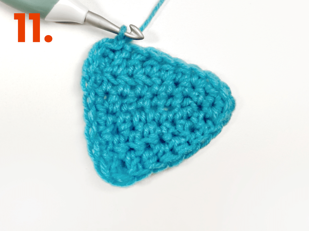 Fish 4 step 11 Fische häkeln