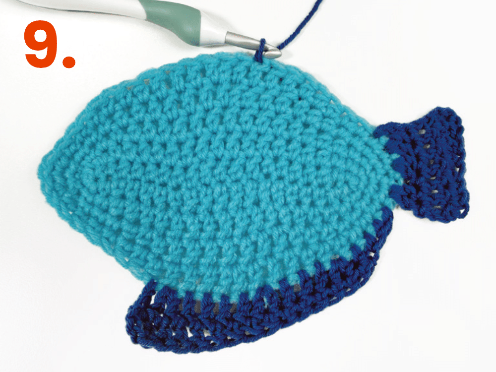 Fish 5 step 09 Fische häkeln