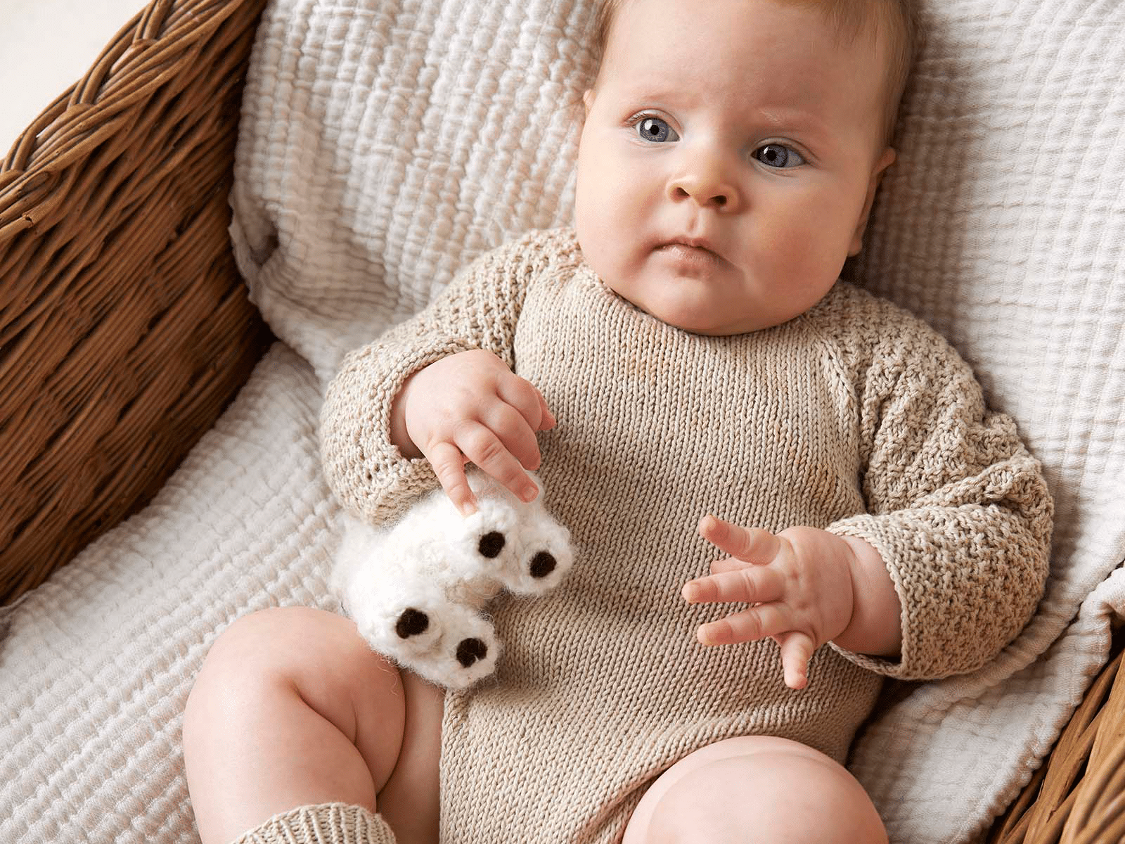 901 083 013 D1 43 Baby body