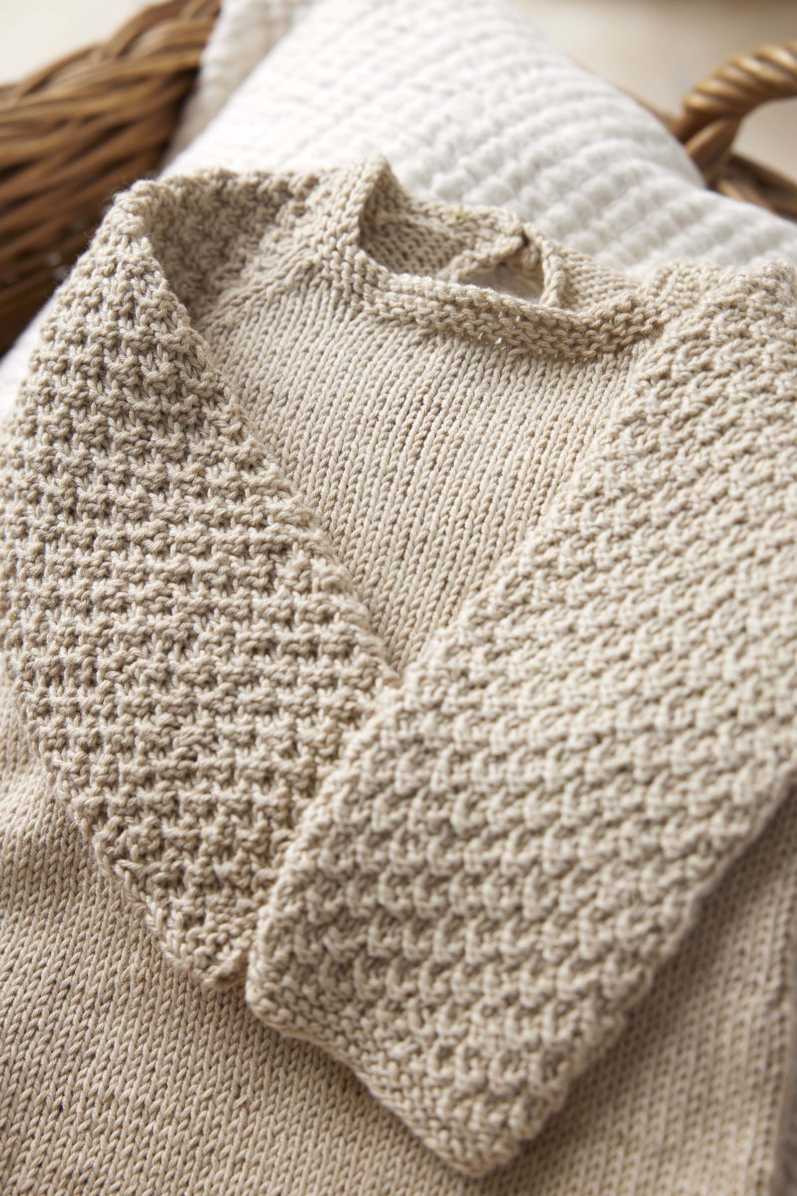 901 083 013 D2 Baby body